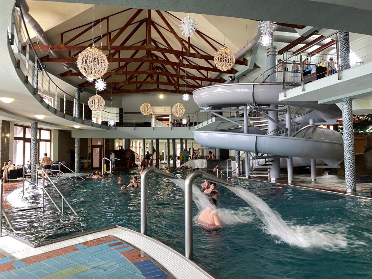 Apartment Friends Besenova - Free Swinning Pool Exterior foto